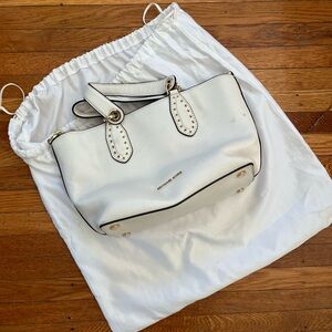Michael Kors White Leather shoulder Bag